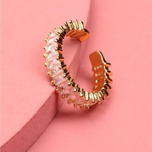 Gold Rhinestone Ring - Picture 1 of 2